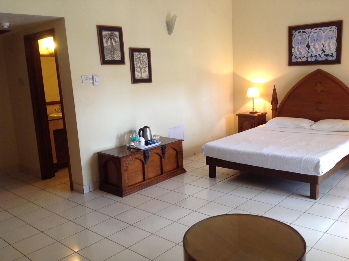 Karma Royal Haathi Mahal Hotel Cavelossim Room photo