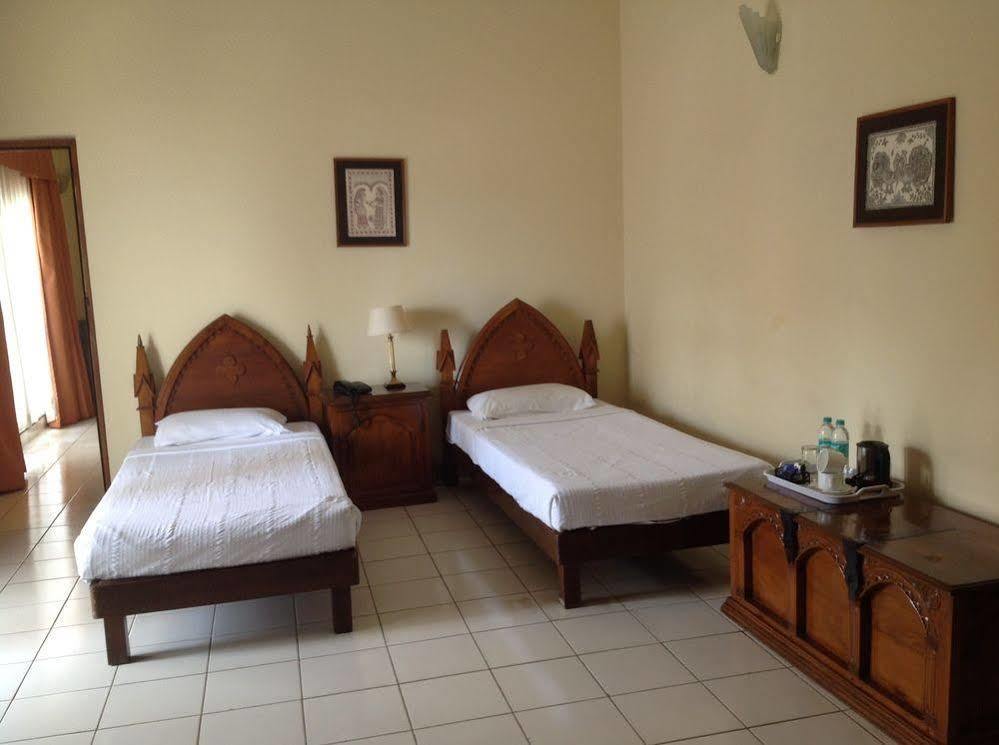 Karma Royal Haathi Mahal Hotel Cavelossim Exterior photo